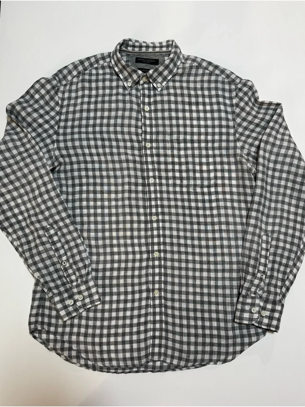 Banana Republic Camden Fit Men’s 100% Linen Shirt, Gray/White Check, M